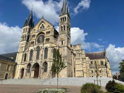 For sale Reims 3 rooms 73 m2 Marne (51100) photo 2
