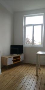 For rent Douai 1 room 20 m2 Nord (59500) photo 2