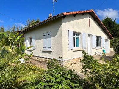 For sale Ruffec 4 rooms 74 m2 Charente (16700) photo 0
