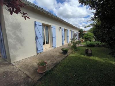 For sale Taize-aizie 4 rooms 122 m2 Charente (16700) photo 0