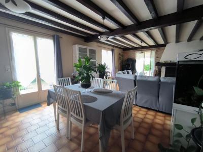 For sale Taize-aizie 4 rooms 122 m2 Charente (16700) photo 2