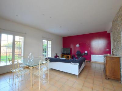 For sale Lattes 5 rooms 116 m2 Herault (34970) photo 2