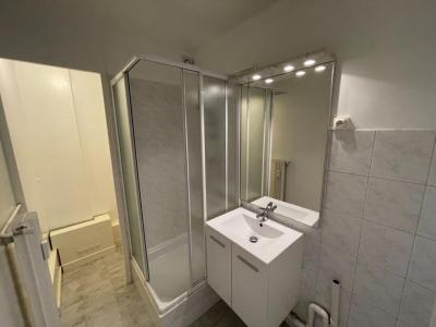 For sale Reims 1 room 33 m2 Marne (51100) photo 2