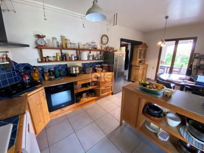For sale Assas 6 rooms 175 m2 Herault (34820) photo 2