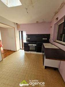 For sale Osmery 6 rooms 135 m2 Cher (18130) photo 2