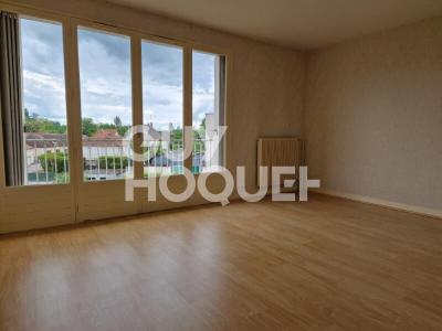 For sale Joigny 3 rooms 71 m2 Yonne (89300) photo 0