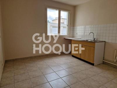 For sale Joigny 3 rooms 71 m2 Yonne (89300) photo 2