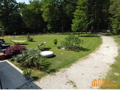 For sale Amilly 4 rooms 115 m2 Loiret (45200) photo 3