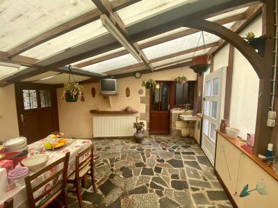 For sale Ernee 5 rooms 77 m2 Mayenne (53500) photo 3