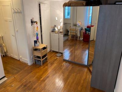 Annonce Location Appartement Paris-7eme-arrondissement 75