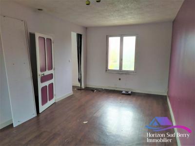 For sale Chateaumeillant 5 rooms 126 m2 Cher (18370) photo 4