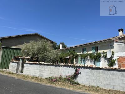For sale Montguyon 6 rooms 128 m2 Charente maritime (17270) photo 0