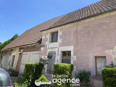 For sale Veaugues 4 rooms 110 m2 Cher (18300) photo 4