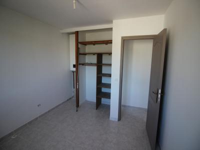 Annonce Location 3 pices Appartement Eyguieres 13