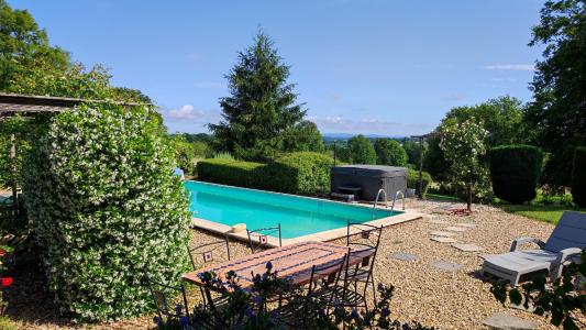 For sale Thiviers 5 rooms 163 m2 Dordogne (24800) photo 1