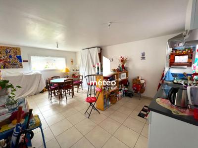 For sale Lucon 3 rooms 60 m2 Vendee (85400) photo 1