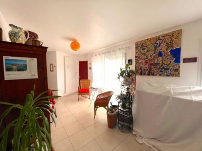 For sale Lucon 3 rooms 60 m2 Vendee (85400) photo 4