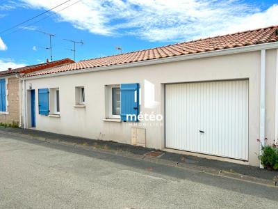 For sale Lucon 3 rooms 65 m2 Vendee (85400) photo 0