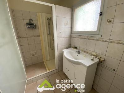 For sale Charost 4 rooms 125 m2 Cher (18290) photo 4