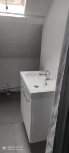 For rent Lille 1 room 9 m2 Nord (59800) photo 4