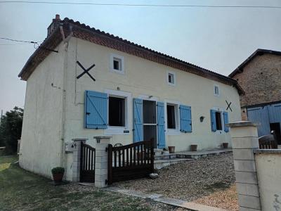 For sale Pleuville 4 rooms 133 m2 Charente (16490) photo 1