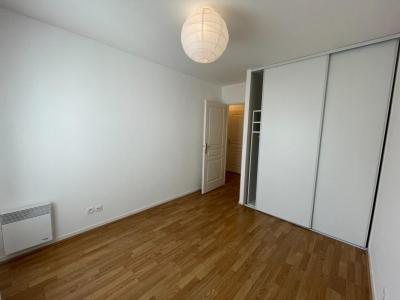 For sale Reims 2 rooms 45 m2 Marne (51100) photo 3