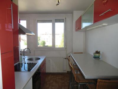 For rent Reims 4 rooms 77 m2 Marne (51100) photo 2