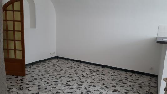 Annonce Location Appartement Barjac 30