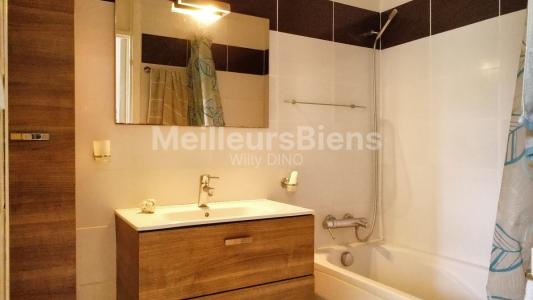 For sale Gosier 3 rooms 52 m2 Guadeloupe (97190) photo 3