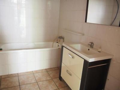 For sale Dijon 2 rooms 40 m2 Cote d'or (21000) photo 4