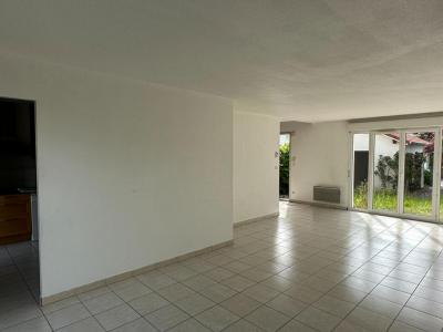 For sale Saint-genis-pouilly 5 rooms 144 m2 Ain (01630) photo 0