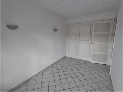 For sale Beauvais 3 rooms 55 m2 Oise (60000) photo 3