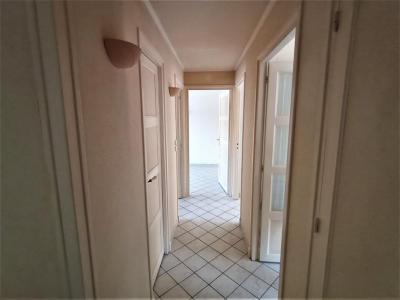 For sale Beauvais 3 rooms 55 m2 Oise (60000) photo 4