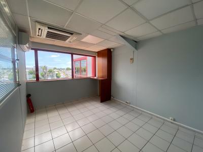 For sale Baie-mahault 5 rooms 120 m2 Guadeloupe (97122) photo 1