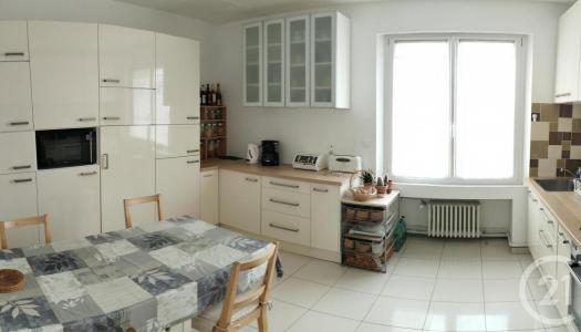 For sale Montpellier 6 rooms 138 m2 Herault (34070) photo 2
