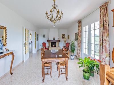 For rent Lodeve 5 rooms 102 m2 Herault (34700) photo 3