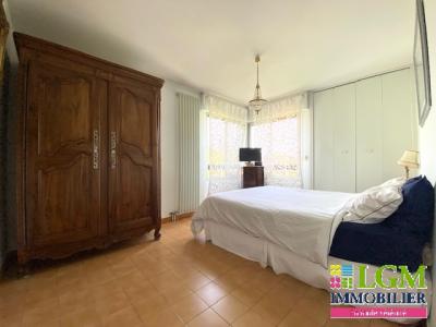 For sale Nimes 4 rooms 108 m2 Gard (30900) photo 4