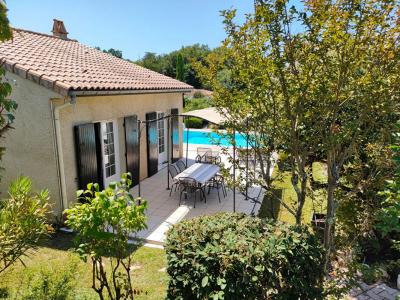 For sale Yvrac 6 rooms 150 m2 Gironde (33370) photo 0