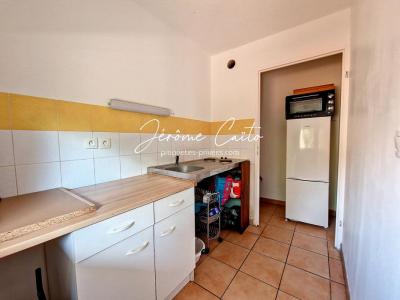 For sale Nimes 2 rooms 45 m2 Gard (30000) photo 3