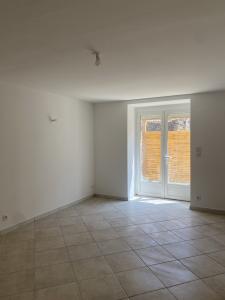 For sale Caderousse Vaucluse (84860) photo 1