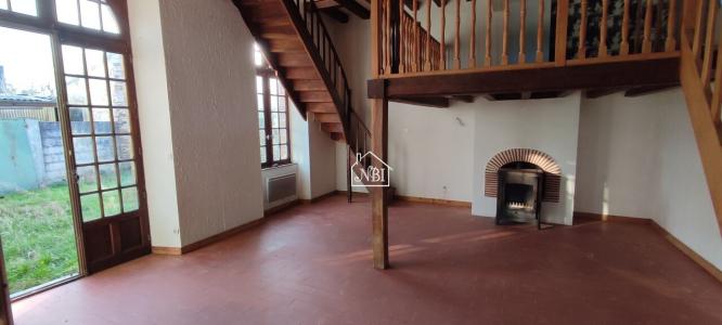 For sale Entrammes 5 rooms 103 m2 Mayenne (53260) photo 1