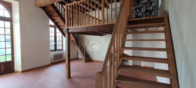 For sale Entrammes 5 rooms 103 m2 Mayenne (53260) photo 2
