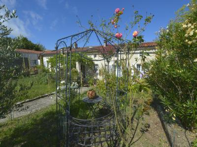 For sale Barzan Charente maritime (17120) photo 0