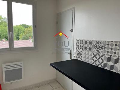 For sale Chambly 5 rooms 84 m2 Oise (60230) photo 3