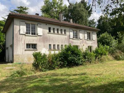 For sale Confolens Charente (16500) photo 0