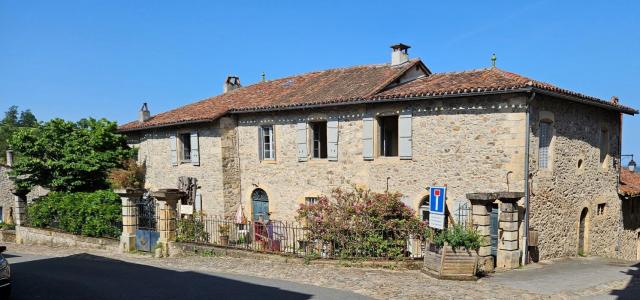 For sale Peyrusse-le-roc 14 rooms 349 m2 Aveyron (12220) photo 0