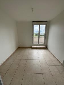 For rent Reims 3 rooms 51 m2 Marne (51100) photo 4