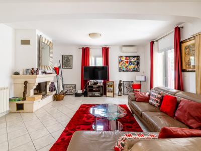 For sale Marseille-4eme-arrondissement 12 rooms 232 m2 Bouches du Rhone (13004) photo 1