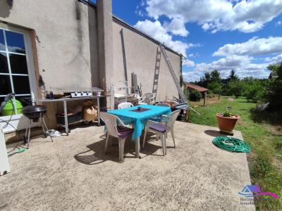 For sale Chateaumeillant 6 rooms 145 m2 Cher (18370) photo 4