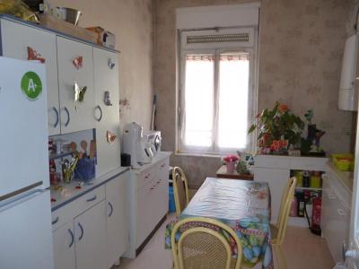 For sale Vichy 3 rooms 68 m2 Allier (03200) photo 1
